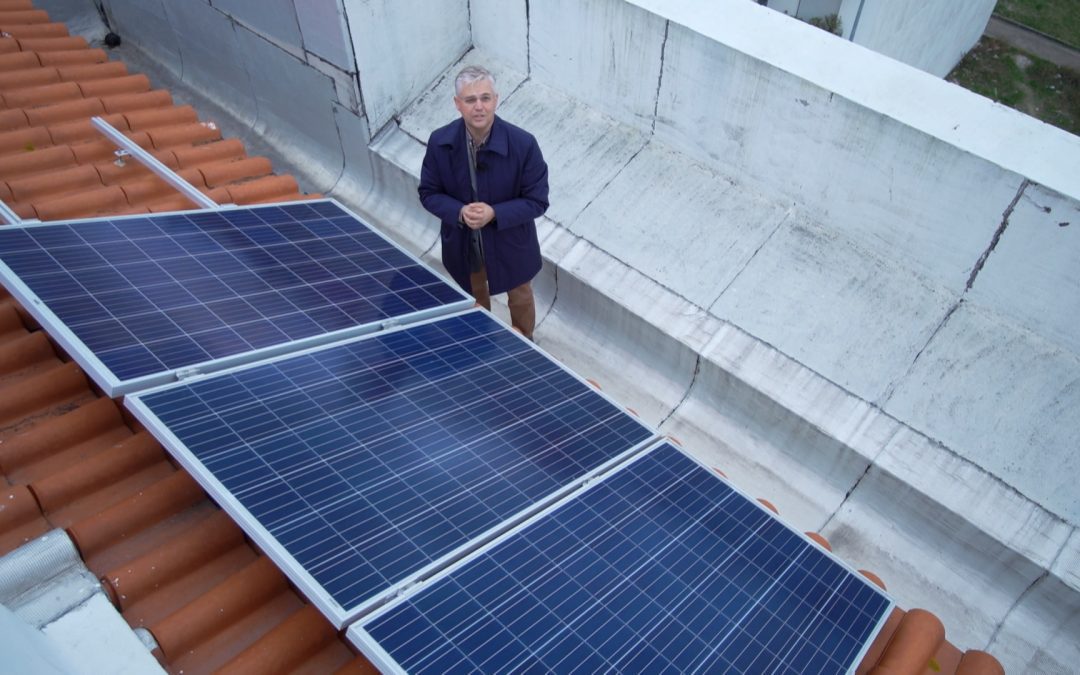 Vale a pena comprar um painel solar para poupar na eletricidade?