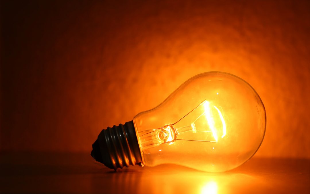 ELETRICIDADE | Preço da eletricidade sobe 3% em julho para famílias no mercado regulado